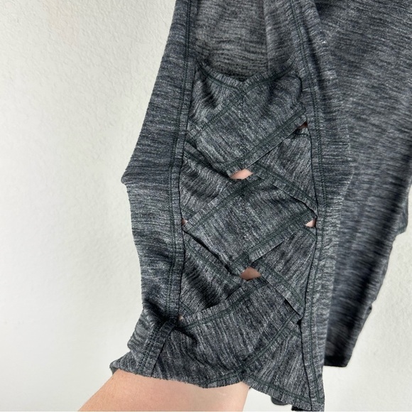 Lululemon Heathered Black Var-City Muscle Athletic Athleisure Tank Top Size 0 - Picture 2 of 5